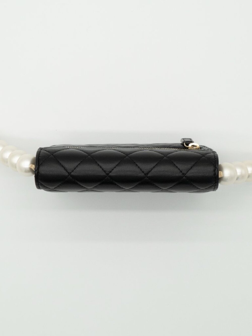 CHANEL Maxi Pearls Clutch with Chain Light Gold Hardware Full Set & COA - Picture 6 of 16